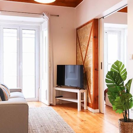 ליסבון Vita Portucale ! Campo Ourique Design W/ Balcony מראה חיצוני תמונה