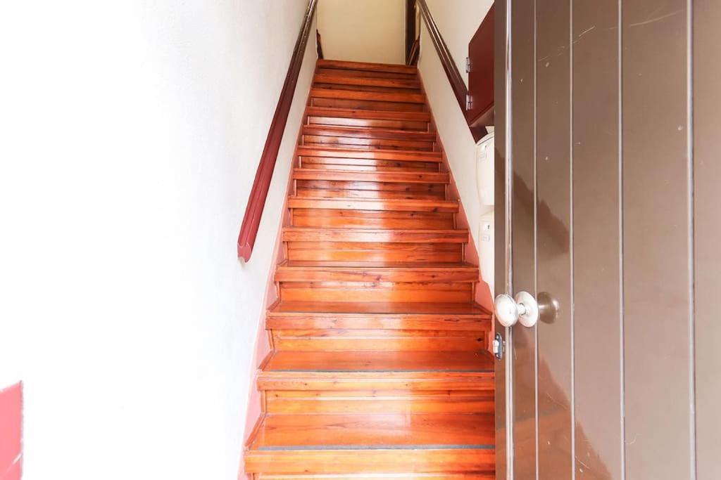 ליסבון Vita Portucale ! Campo Ourique Design W/ Balcony מראה חיצוני תמונה